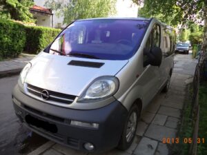 Renault Trafic – naprawa szyby